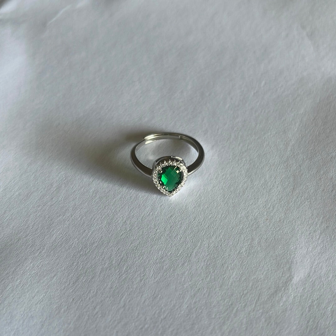 Anello verde smeraldo